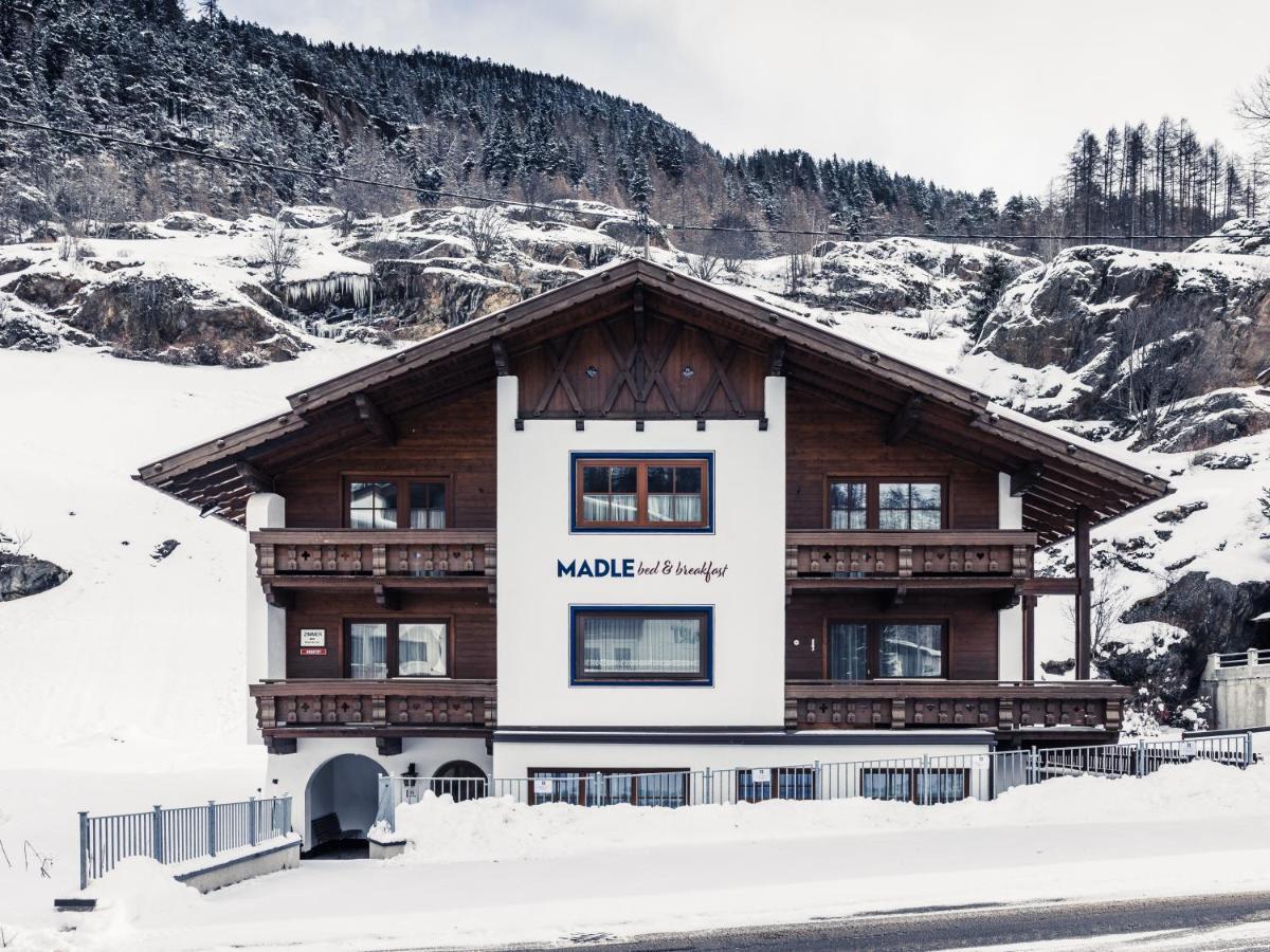 Madle - B&B Sölden Eksteriør billede